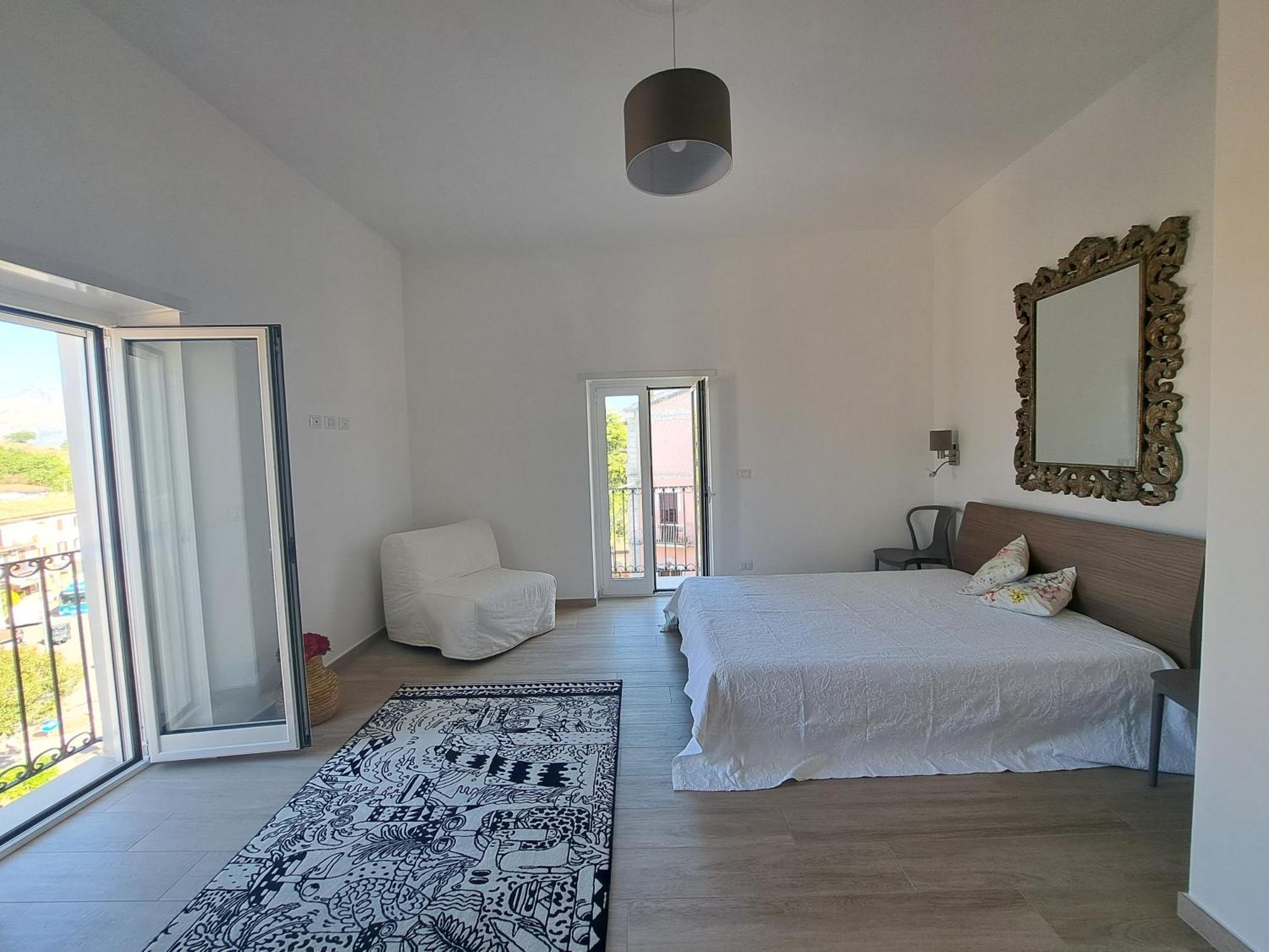 Le Scalette Apartment Minturno Bagian luar foto