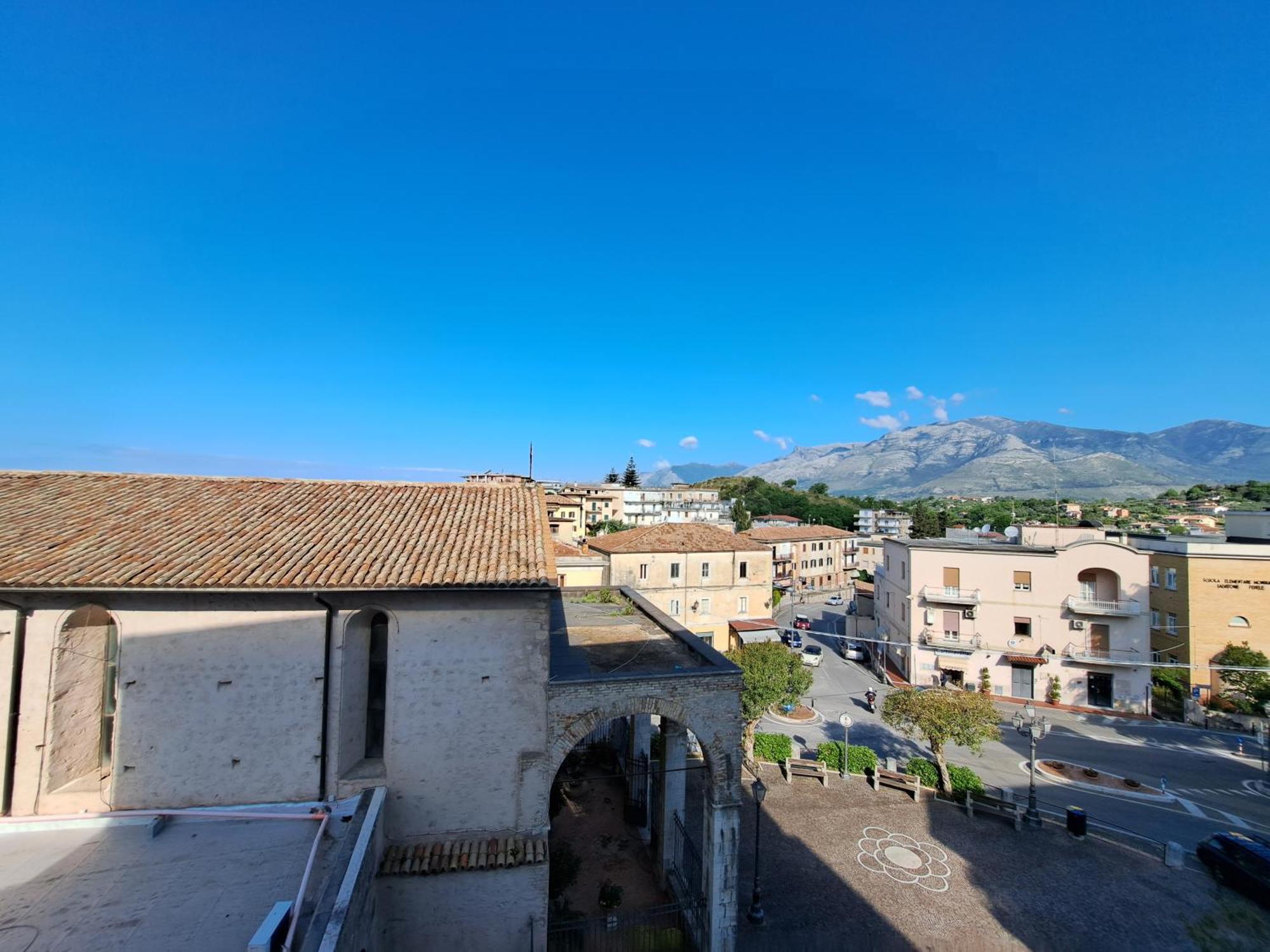Le Scalette Apartment Minturno Bagian luar foto